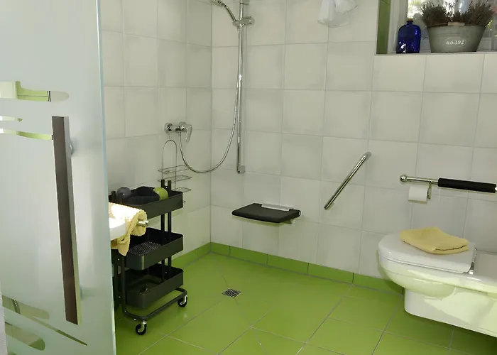 Rollstuhlgerecht Auf D Kullenmuehle * Bad Herrenalb